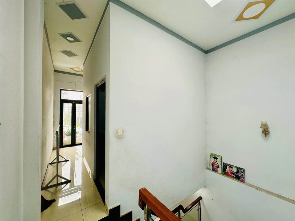 Nhà mặt tiền kinh doanh Dĩ An, Bình Dương