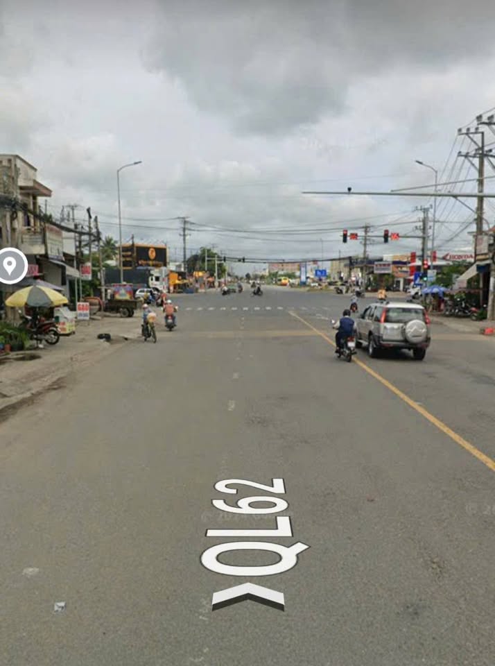 Nhà mặt tiền Quốc Lộ 62, phường 6, thành phố Tân An, vị trí vàng kinh doanh sầm uất