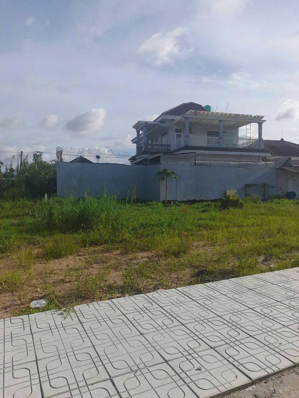 Bán suất tái định cư 77m2 tại Phường Bến Tre, Bến Tre