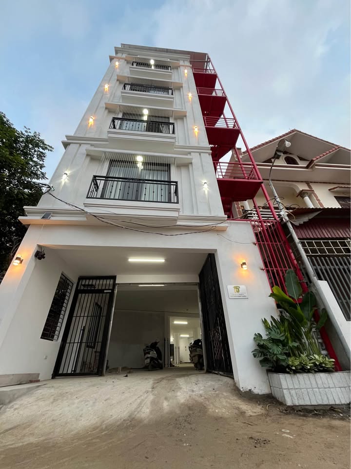 Cho thuê phòng khép kín, đủ tiện nghi, gần trung cấp Tài chính, giá ưu đãi tháng đầu