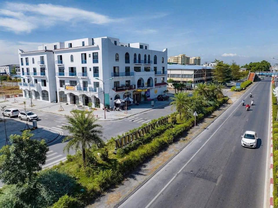 Bán đất nền hướng Đông tại dự án Midtown, phường Yên Thanh, Uông Bí