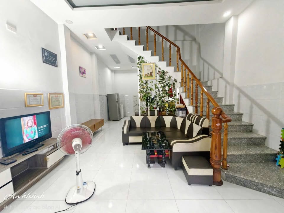 Siêu phẩm nhà phố 2 tầng đang chờ chủ mới tại Nha Trang