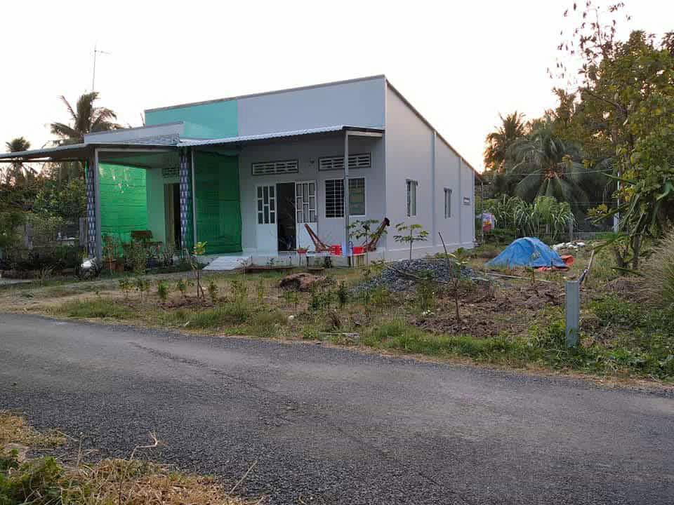 Chào bạn, mình có một căn nhà cấp 4 mới xây cùng với đất thổ cư, tọa lạc tại xã Phước Trung