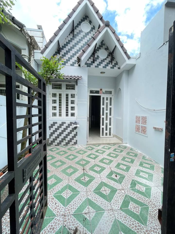 Cho thuê nhà nguyên căn tại hẻm giáp khu dân cư Đại Ngân, phường Tân An, Cần Thơ