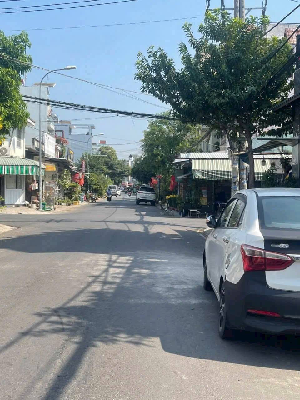 Siêu phẩm nhà mặt tiền cho thuê tại Hiệp Thành, Quận 12, thành phố Hồ Chí