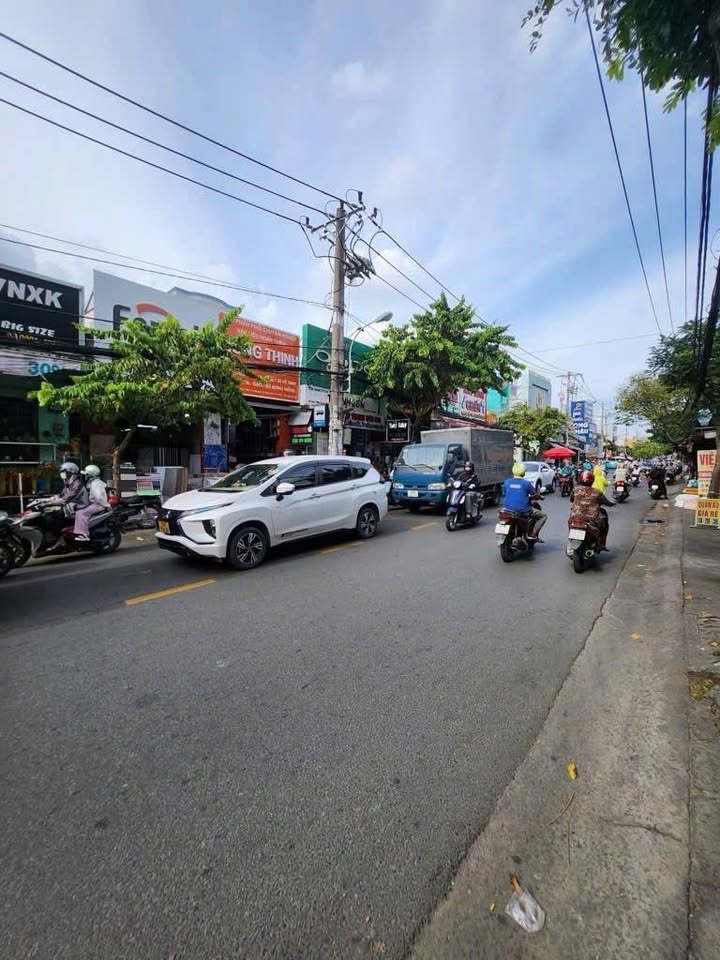 Nhà 5 tầng thang máy cao cấp, An Dương Vương, Bình Tân