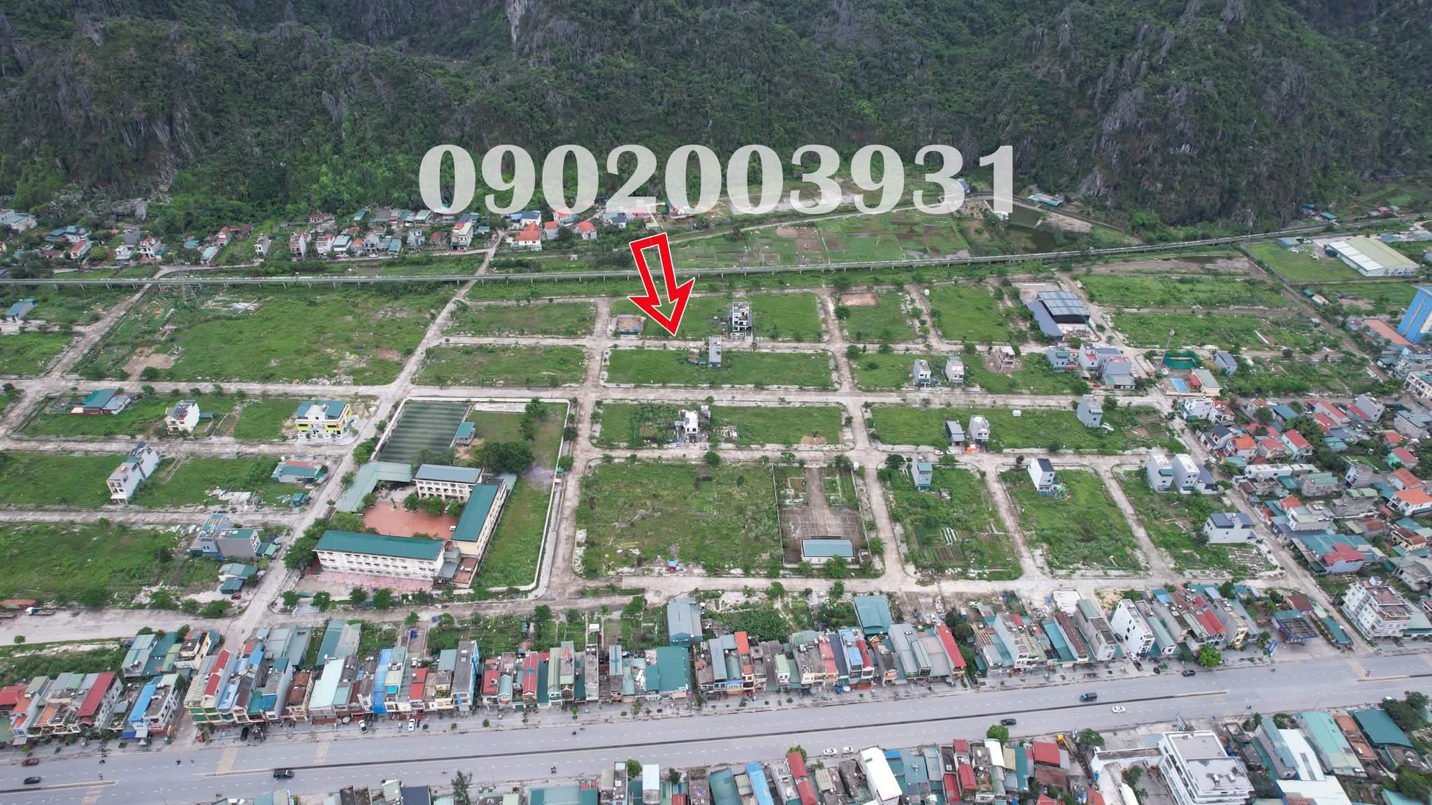 Đất biệt thự Km8 Quang Hanh iện tích khủng, giá hời, xây nhà đón lộc