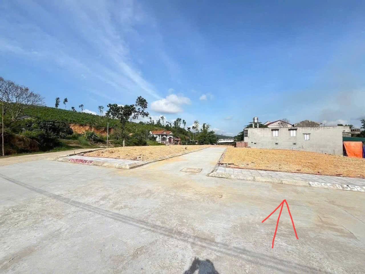 Mảnh đất 92m2 tại Khu 7 Trới đang chờ đón chủ nhân mới