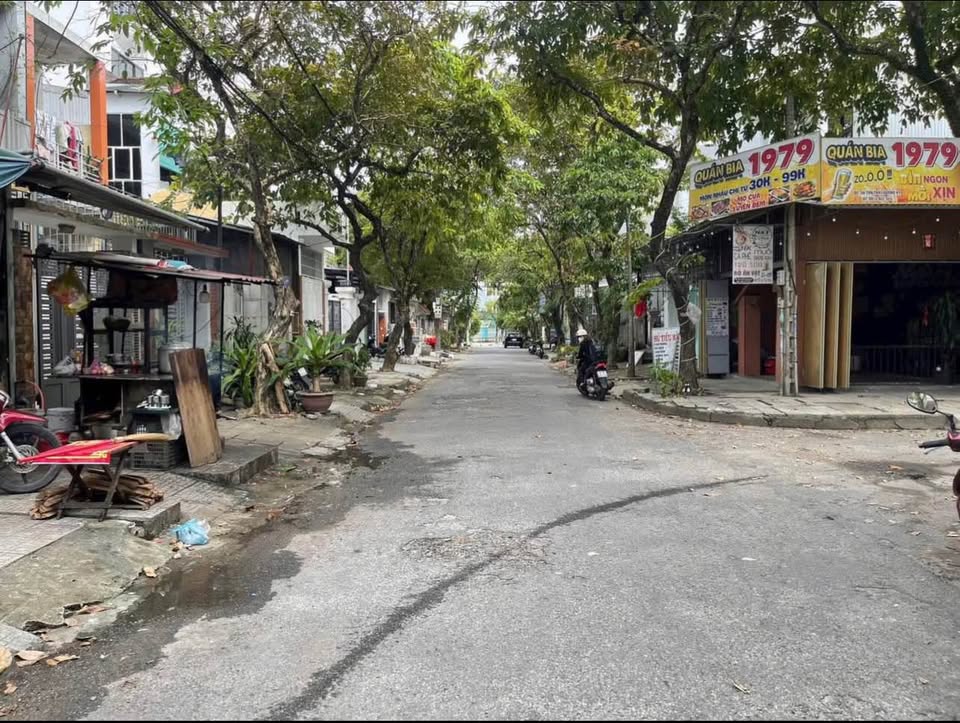 Bán mặt tiền Tôn Thất Dương Kỵ, Huế - 103.8m2, hướng Nam, đường 11.5m