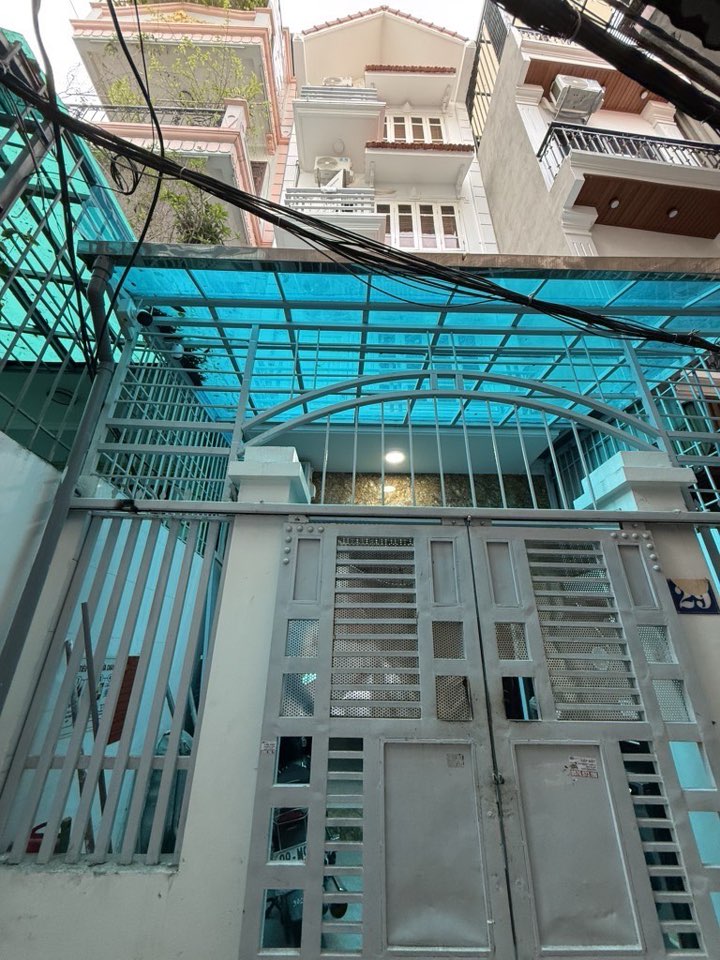 Nhà đẹp lung linh tại Minh Khai, Hai Bà Trưng, Hà Nội đây ạ