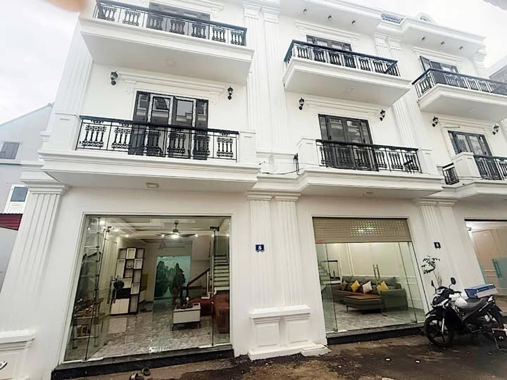 Cho thuê nhà nguyên căn 3 tầng, 65m2, 4 phòng ngủ tại An Dương, Hải Phòng