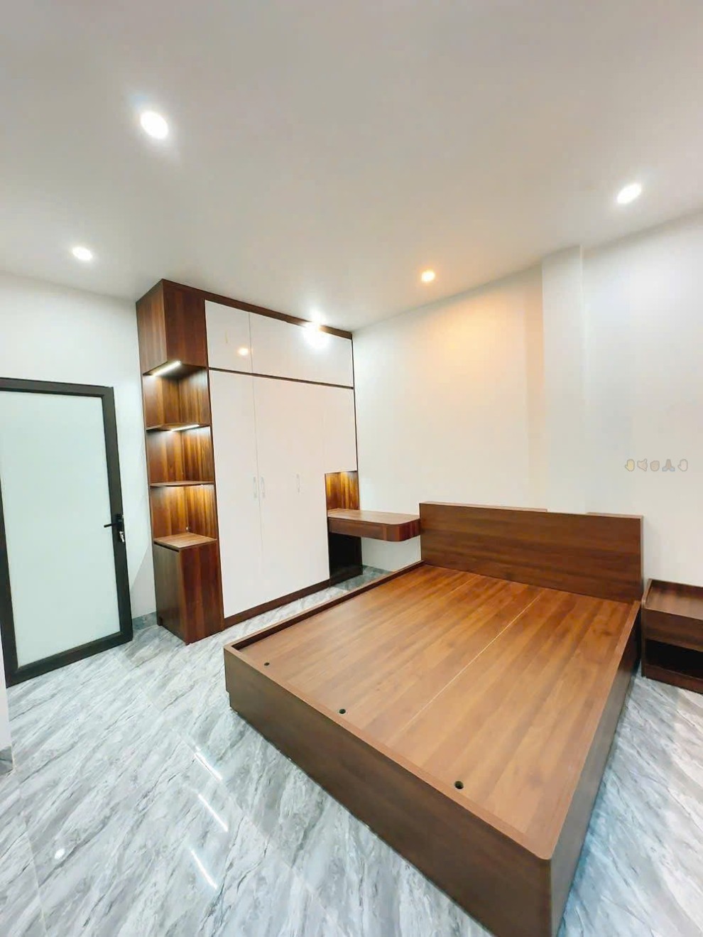 Nhà 3 tầng Quang Trung, xây mới, giá hời