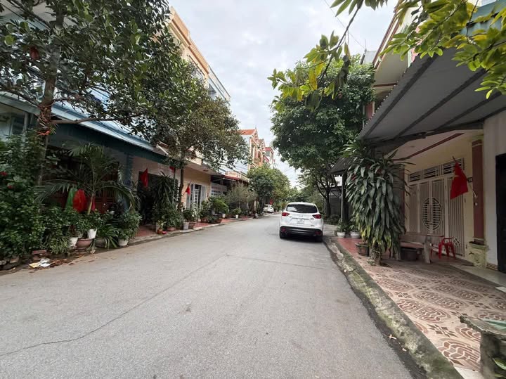 Đất vàng Đồi Ông To 78,7m² 3,2 tỷ, ô tô tránh, ngay chợ