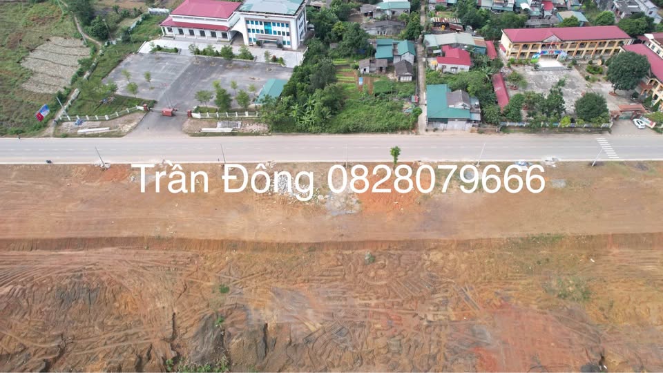 Đất vàng Bản Vược, sổ đỏ trao tay, lời ngay tới tai