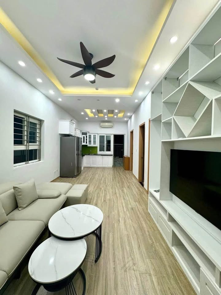 Căn hộ 67m² mới tinh, đủ nội thất, giá 3 tỷ