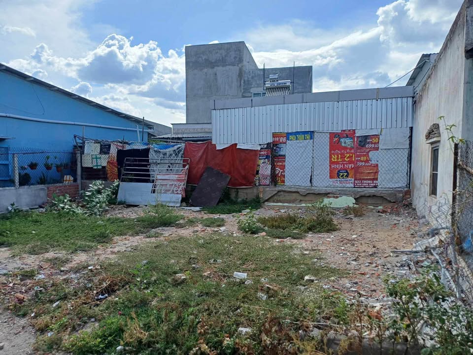 Đất vàng Phan Rang 84m² vuông vức, sổ hồng riêng, giá yêu thương