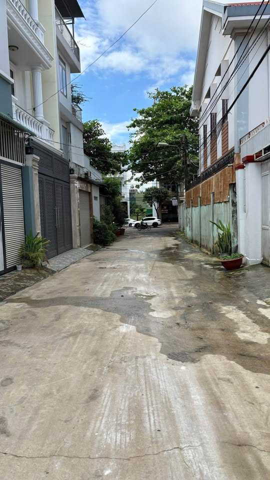 Chủ nhà đang muốn 'tống khứ' 2 lô đất liền kề siêu đẹp tại hẻm 40 Lý Tự Trọng