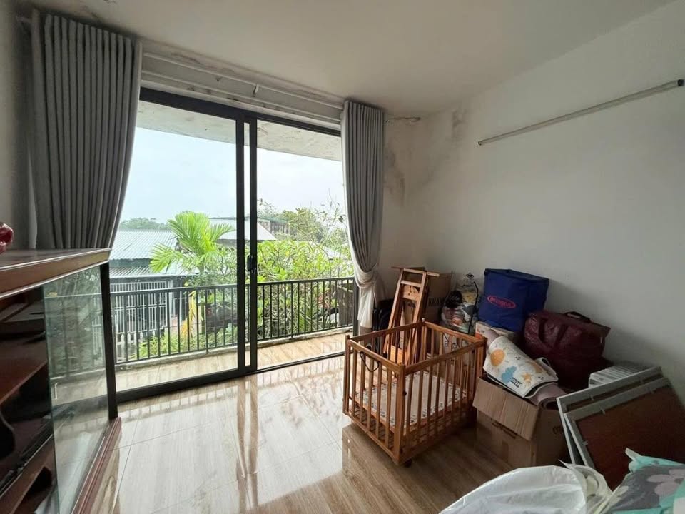 Nhà 2 tầng kiệt ô tô Huế thoáng mát, sạch sẽ, giá hời