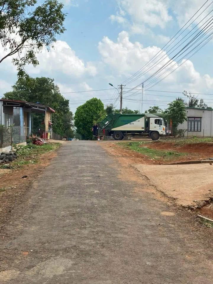 Bán lô đất thổ cư đẹp tại thôn 4, Cư Êbur, thành phố Buôn Ma Thuột, Tỉnh Đắk Lắk