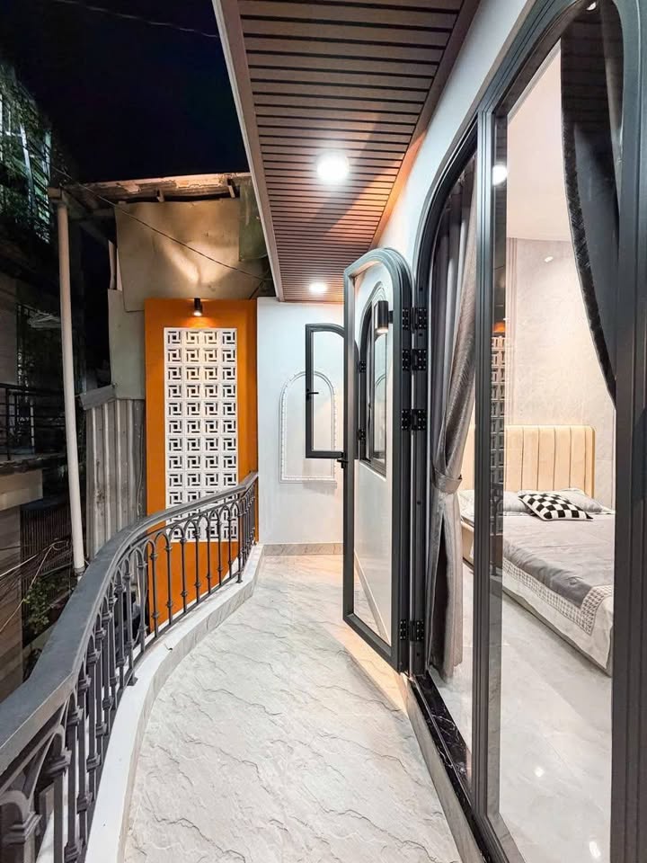 Nhà Bình Thạnh hẻm xe hơi 52m² 2 tầng, 3 phòng ngủ, giá tốt