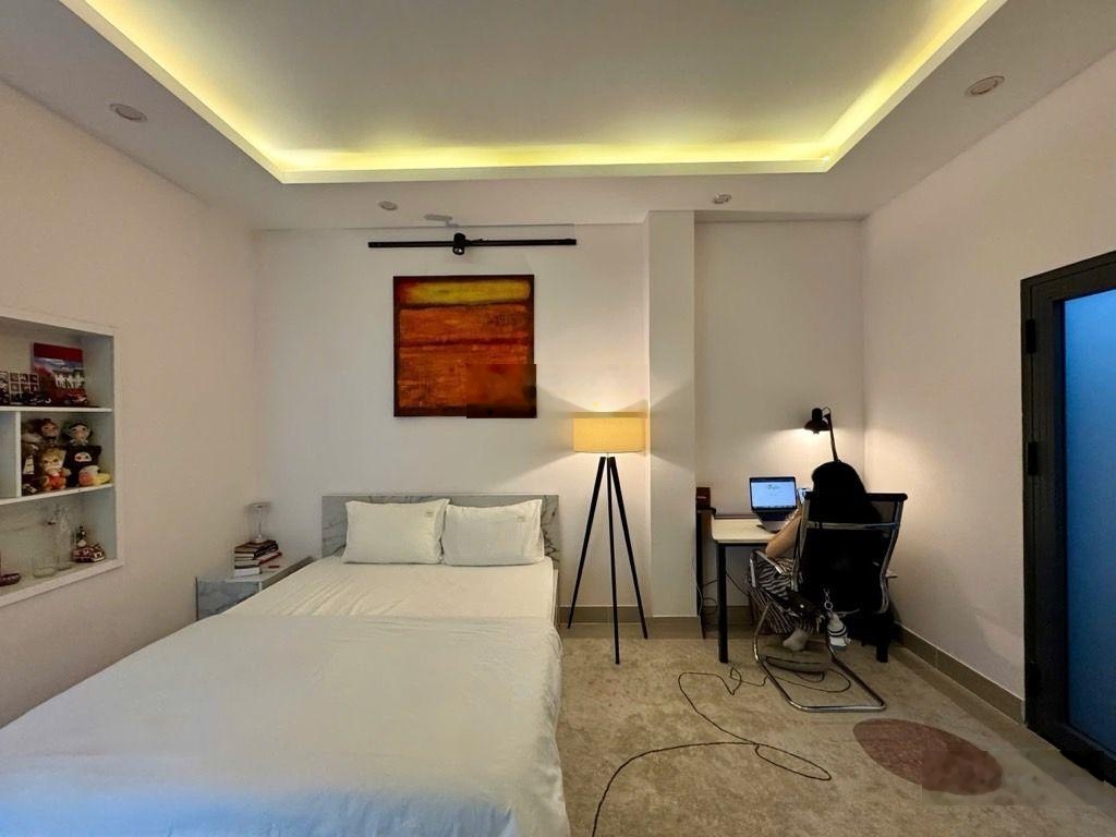 Bán nr tân bình nhỉnh 5 tỷ nhà 2 tầng 49m2 sát hxh cmt8 gần công viên lê thị riêng .