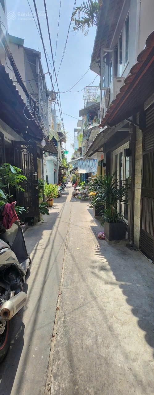 Trung tâm Q1 - HXH 7 chỗ - nhỉnh 8 tỷ