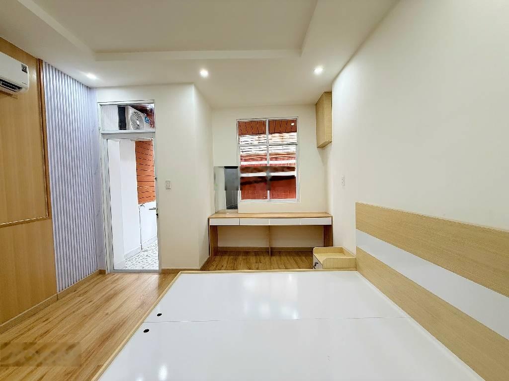 *căn 120_ âu cơ ,tân bình, nhà đẹp 3 tầng, 4x9m, chỉ 5 tỷ nhỉnh