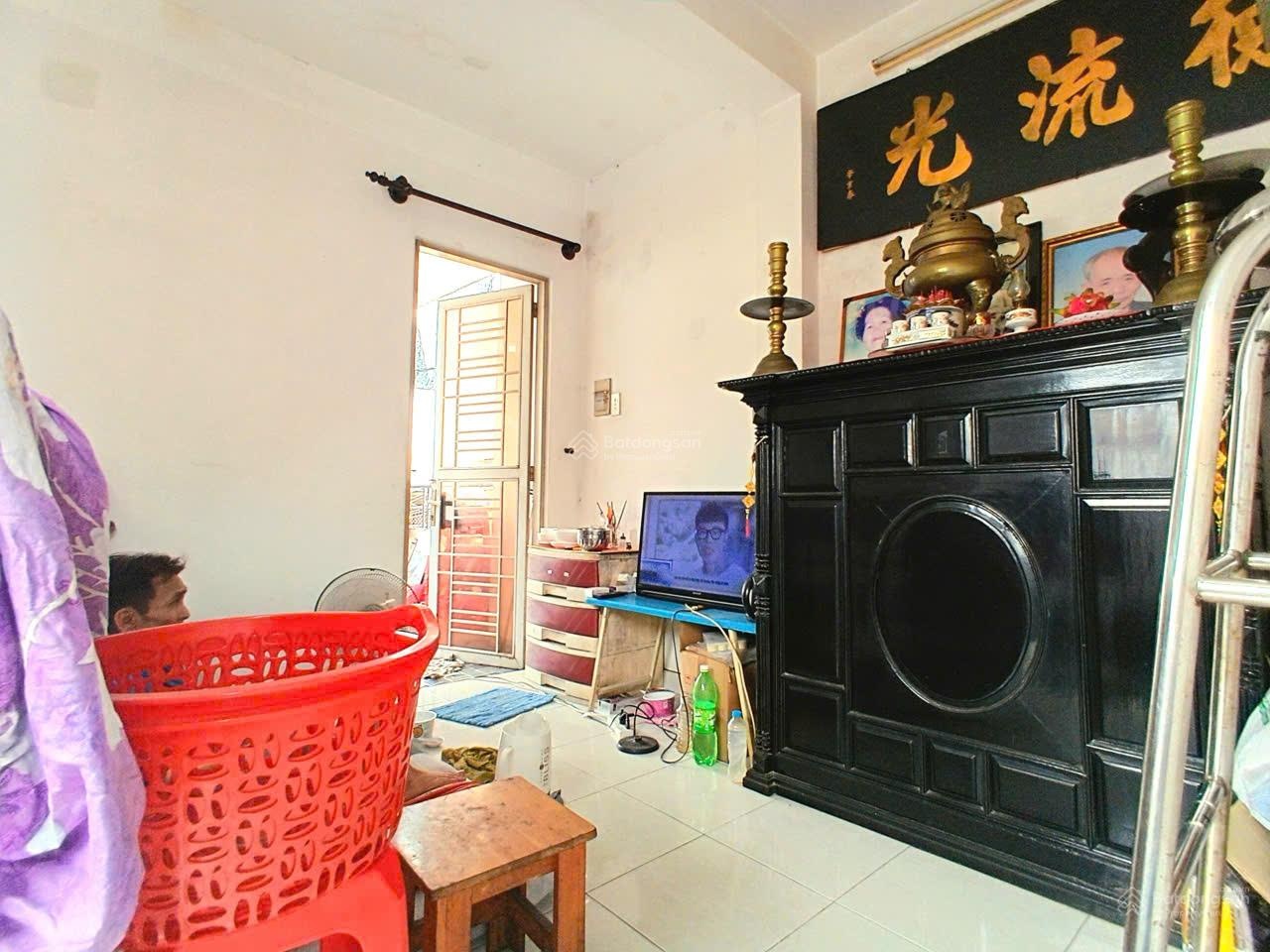 Nhà đẹp 4 tầng, hẻm gần mặt tiền Nguyễn Văn Cừ Q1 34m² Sổ hồng riêng - chỉ 7,2 tỷ. LH 0876410777