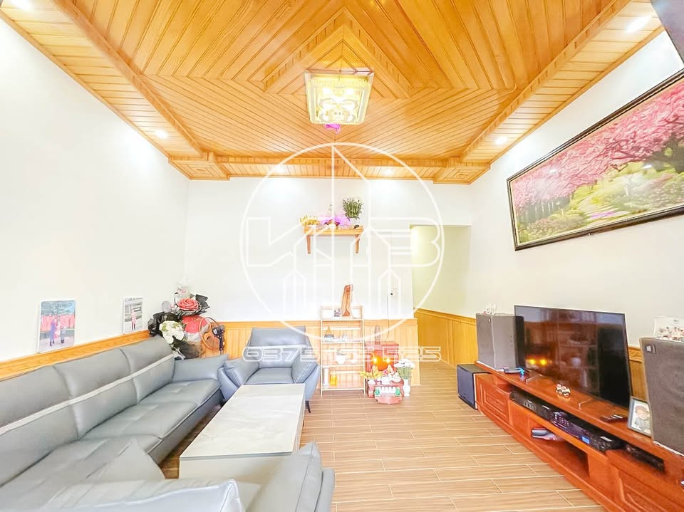 Siêu phẩm nhà phố 100m² tại đường Thái Phiên, Phường 12, Đà Lạt đang chờ chủ nhân mới