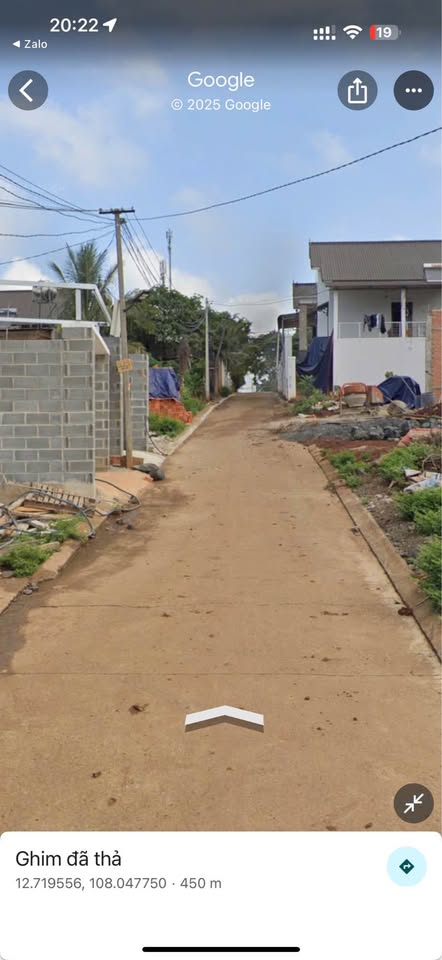 Đất Y Moan 2 mặt tiền, 2 ô tô tránh, giá hời như trúng số