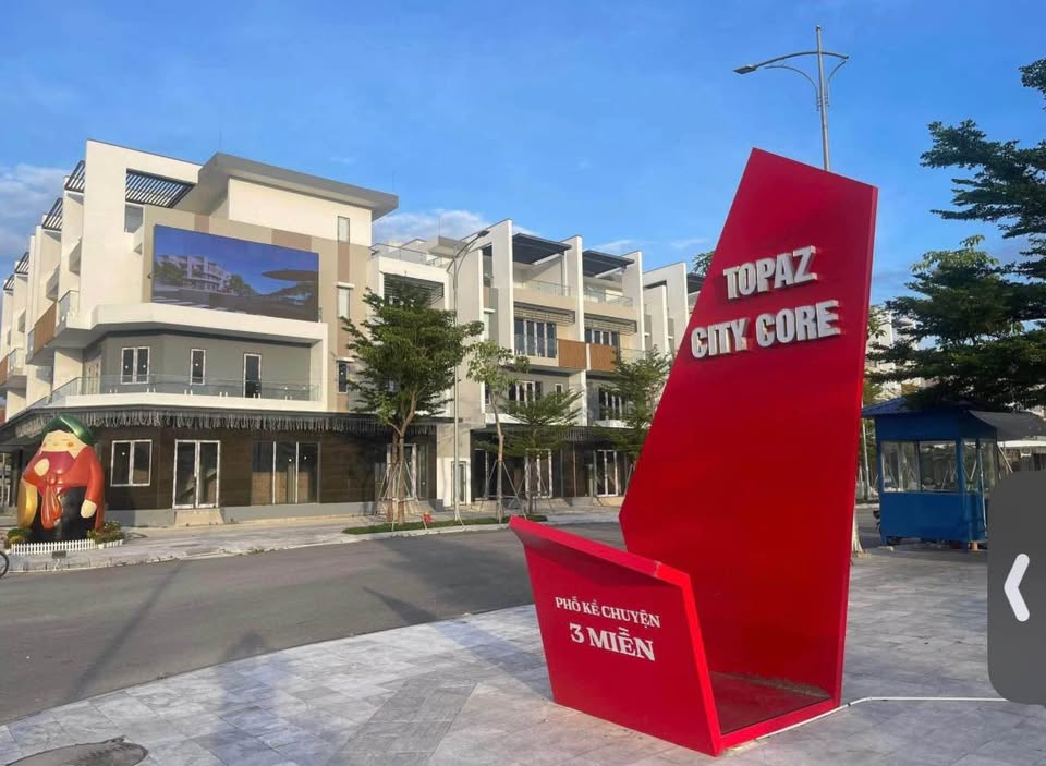 Đón đầu xu hướng sống thượng lưu tại trung tâm phát triển mới của Huế với căn nhà phố 3 tầng cao cấp