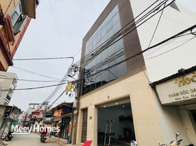 Cho thuê nhà 4 tầng thang máy, trục chính kinh doanh sầm uất tại Kim Chung, Đông Anh