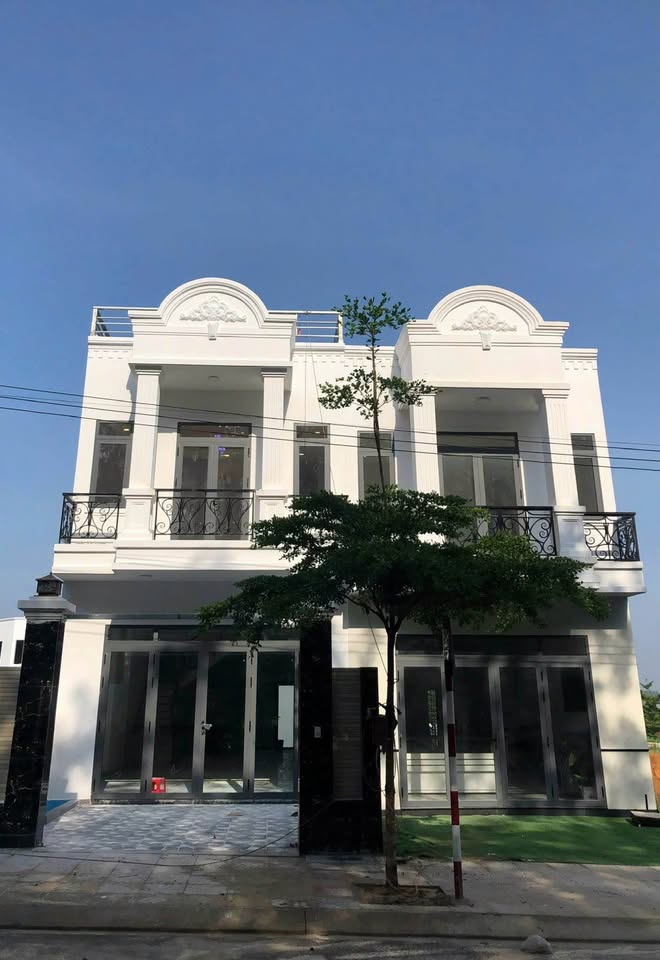 Cần bán gấp căn nhà tại khu vực chợ Tân Hiệp, Huyện Hóc Môn, Thành phố Hồ Chí Minh