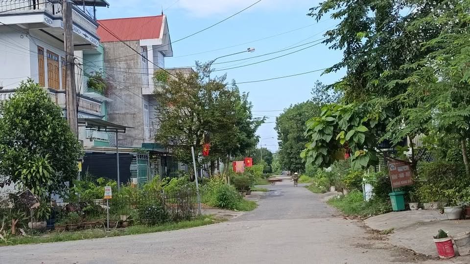 Đất tái định cư Minh Xuân, Tuyên Quang, ị trí đẹp, sổ đỏ trao tay