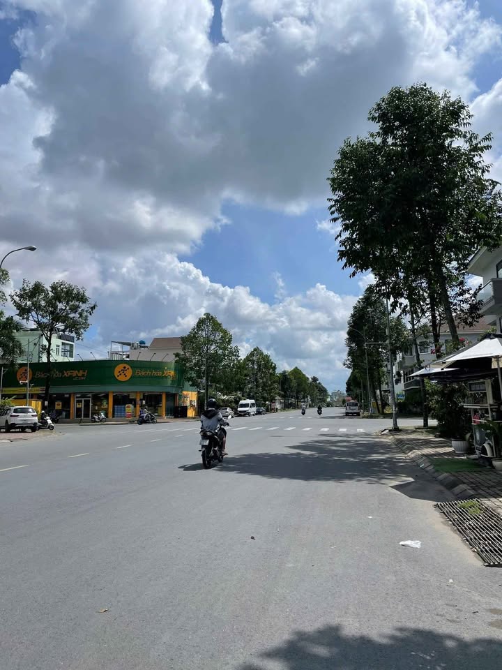 Siêu phẩm nhà mới xây, sẵn sàng đón chủ nhân mới vào ngày 15/11/2025