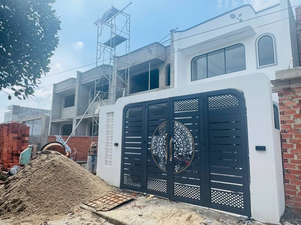 Nhà gác lửng Mỹ Phước 2 chỉ 2.2 tỷ, trả trước 500 triệu nhận ngay nhà xinh