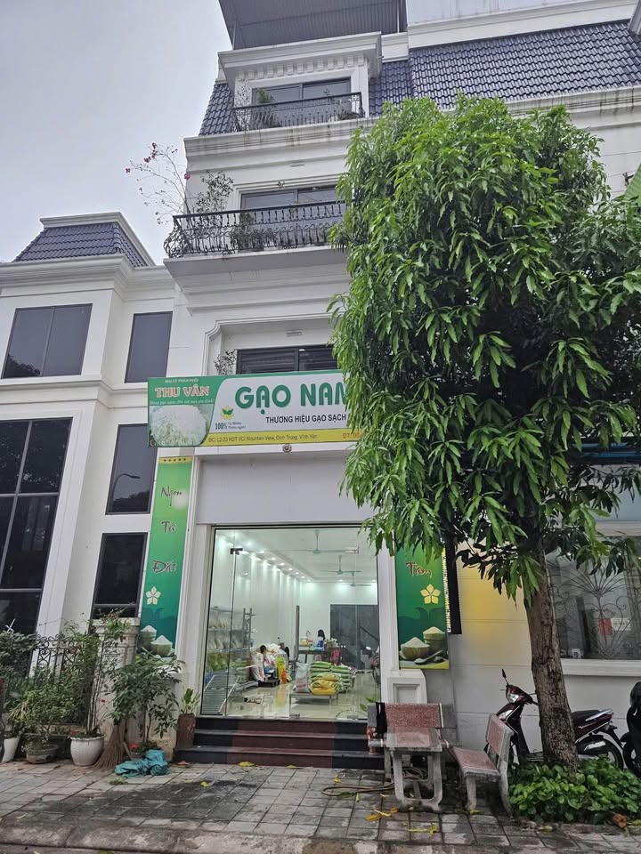 Siêu phẩm nhà liền kề 4 tầng đẹp lung linh tọa lạc ngay trung tâm khu đô thị VCI