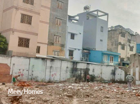 Mảnh đất vuông vắn, diện tích 80m2, tọa lạc tại vị trí đắc địa ngay cạnh Công Viên Đầm Sen lịch sử