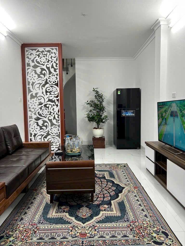 Chào mừng quý khách đến với căn nhà xinh xắn tọa lạc tại Vĩnh Hưng, Hoàng Mai, Hà Nội