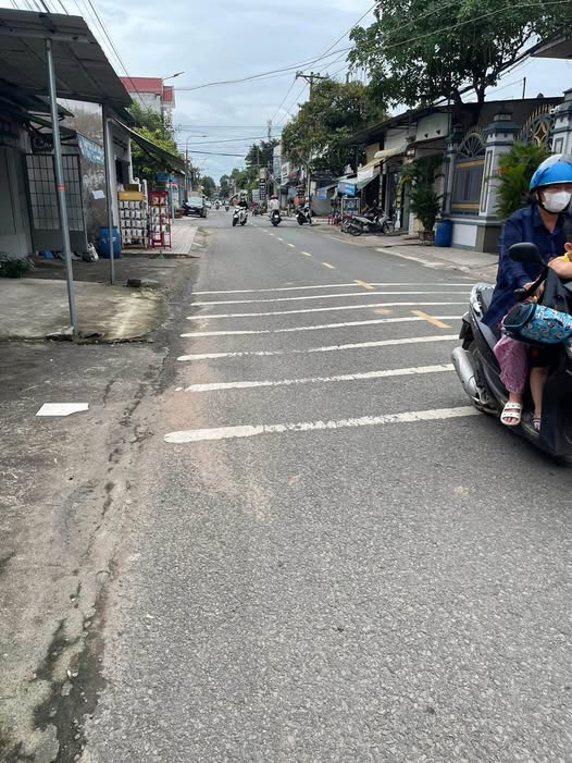 Bán đất thổ cư 2 mặt tiền tại chợ Điều Long Bình, Biên Hòa