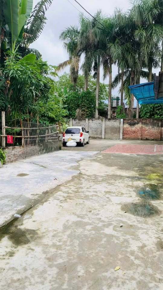 Nhà 3 tầng Mỹ Xá, ô tô đỗ cửa, sân rộng, hướng Đông Nam, Giá Hời