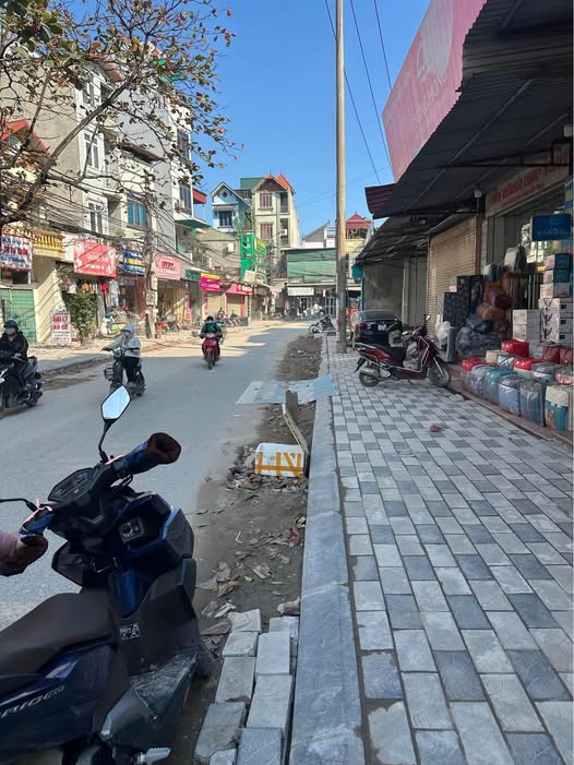 Sở hữu ngay mặt tiền đắc địa, nơi hội tụ mọi yếu tố để kiến tạo nên mô hình kinh doanh mơ ước của bạn