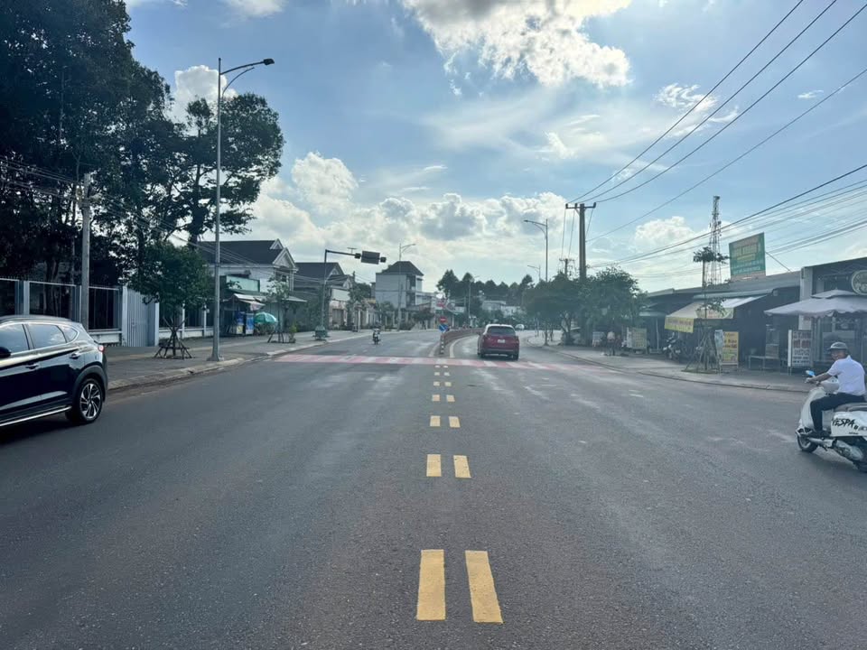 Đất mặt tiền Lộ 52, kinh doanh bao la, giá hời như mơ