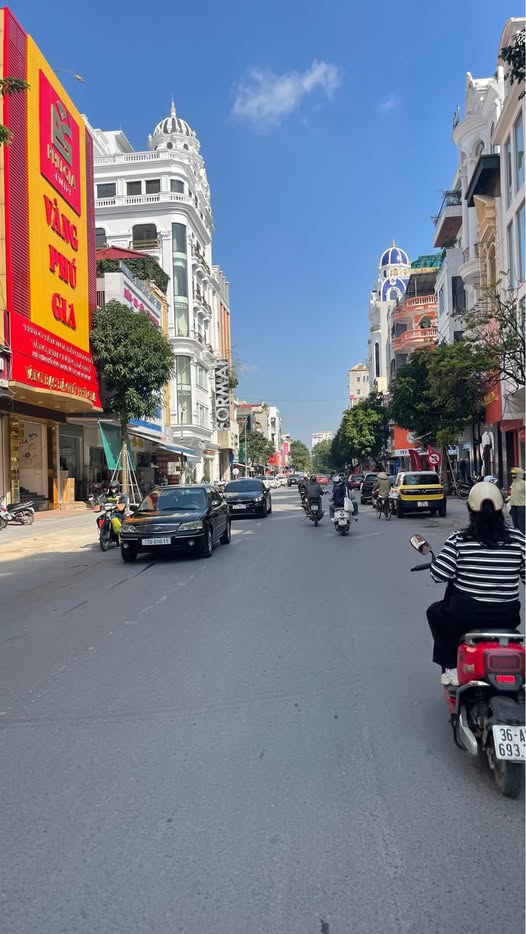 Cơ hội sở hữu lô đất vàng duy nhất còn lại tại mặt phố Lê Hoàn, thành phố Thanh Hóa