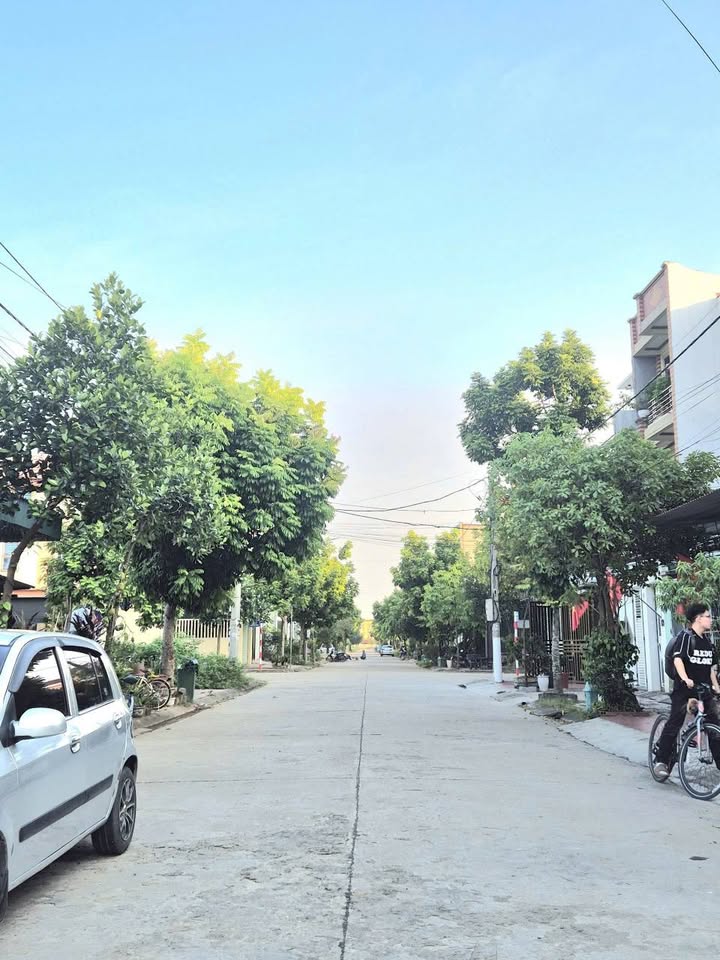 Khám phá cơ hội đầu tư sinh lời vượt trội với lô đất 100m2 full thổ cư tại Khu Giàn Chiếu Xã Hội Thịnh, Vĩnh Phúc