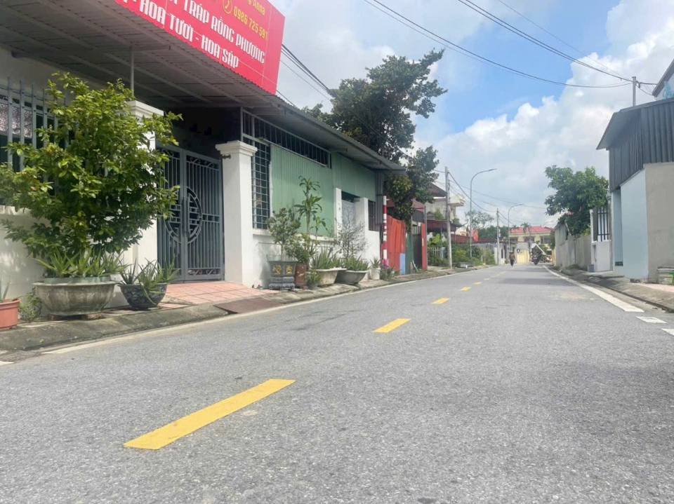 Lô góc hai mặt tiền đón lộc - Trà Phương, Thụy Hương