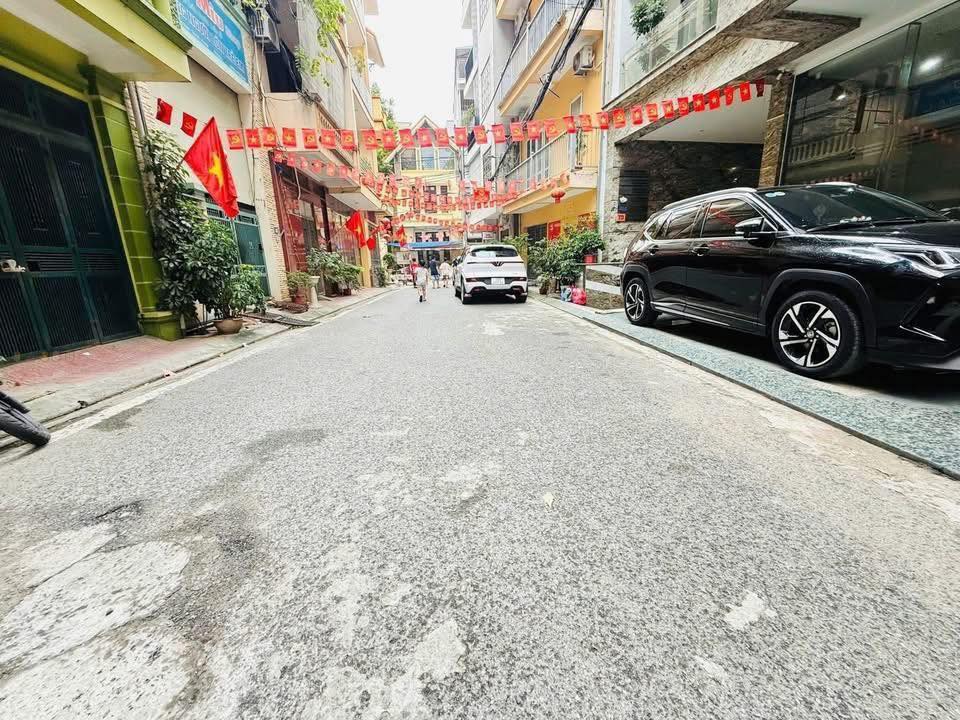 Chào mừng quý vị đến với siêu phẩm nhà tại trung tâm Nghĩa Đô, Cầu Giấy