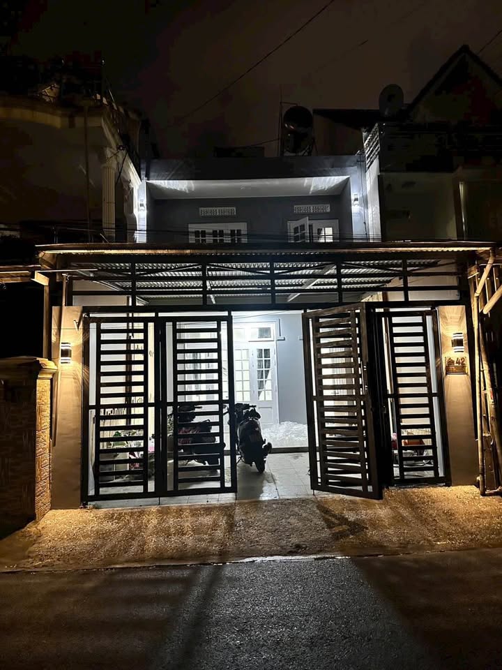 Siêu phẩm nhà mặt tiền An Dương Vương, Đà Lạt, kinh doanh bùng nổ, vay ngân hàng 8 tỷ