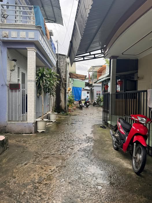 Nhà 65m2 trung tâm chợ Dương Đông, giá cắt lỗ chỉ hơn 1 tỷ