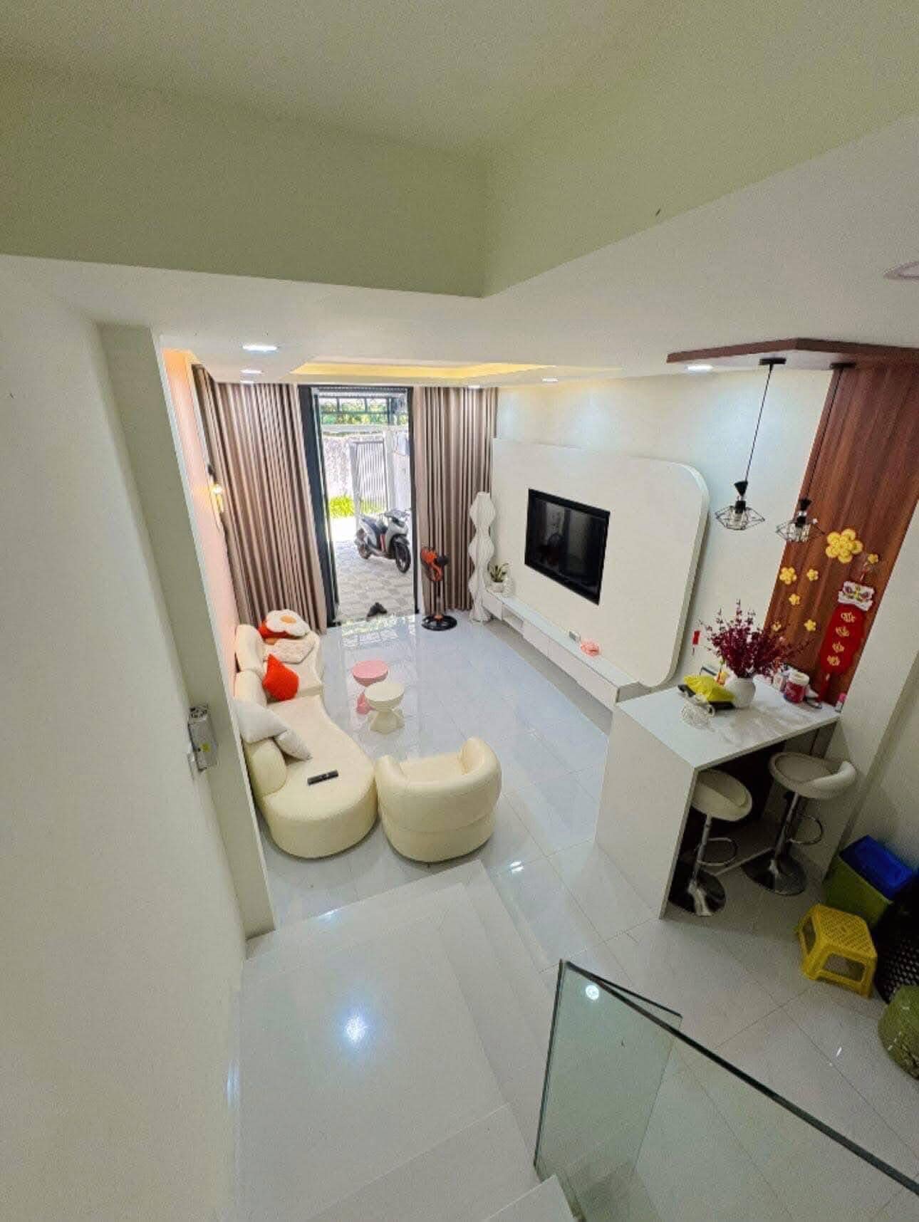 Nhà 1 trệt 1 lầu, 4x20m, 3 ngủ, 1.5 tỷ - Long Khánh, Đồng Nai - Đón lộc vào nhà